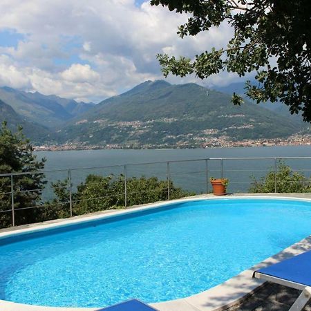 Villa Erica con piscina privata sul lago di Como Colico Esterno foto